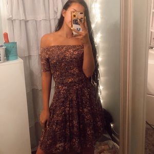 🌼 off the shoulder floral dress